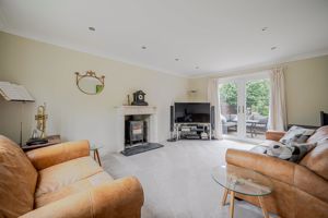 Sitting room- click for photo gallery